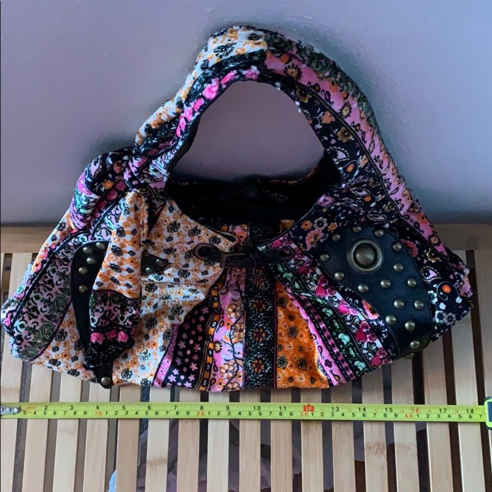 Funky Fun Shoulder Bag - Picture 5 of 6